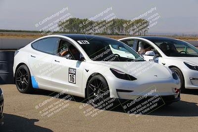 media/Oct-16-2022-Speed Ventures (Sun) [[7df72c9f09]]/Tesla Corsa B/Grid and Front Straight/